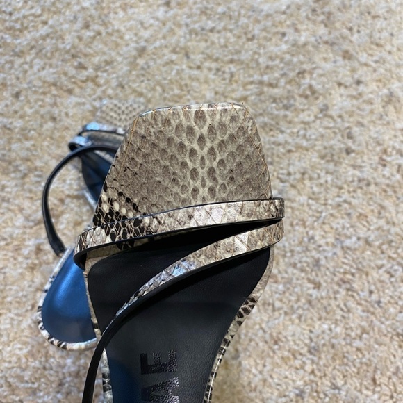 Alias Mae Women’s Mollie Heels Snakeskin Size 36 Open Toe Strappy Sandals - Picture 6 of 12